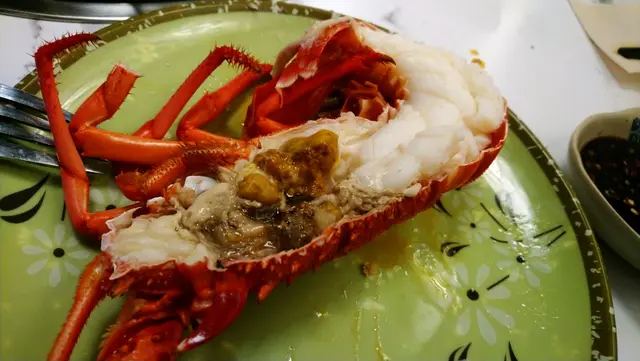 龍蝦鮮甜彈牙！滿分！