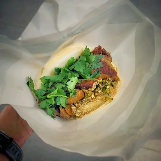 傳統刈包加柚子醬