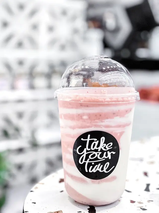 ❀ 草莓優格果昔