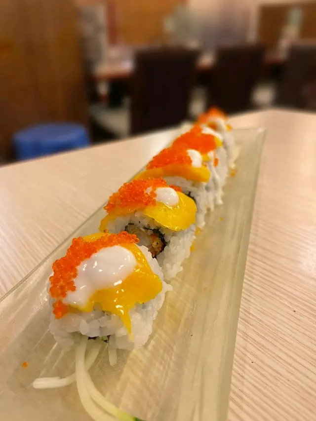 香芒乳酪松葉蟹卷