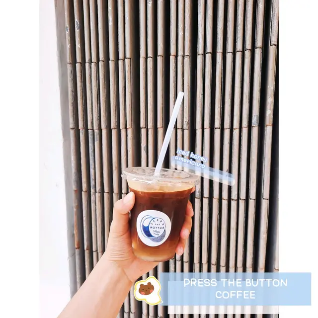 iced honey americano 