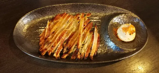 一眼睇以為好少
食落原來食極都食唔完
送酒恩物