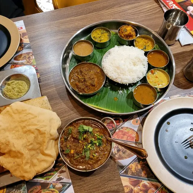 純係想show吓個size comparison