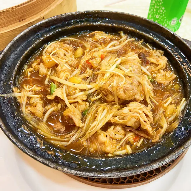 沙嗲肥牛粉絲煲