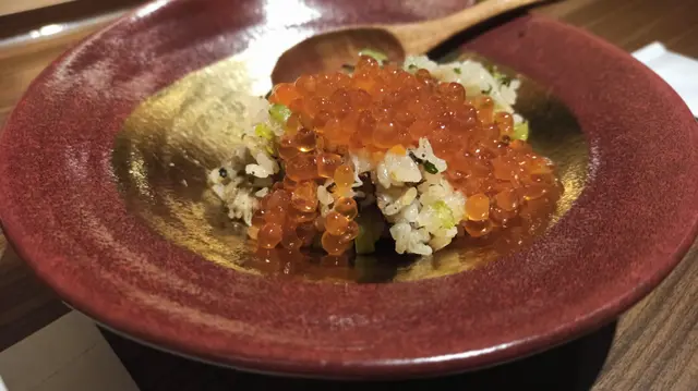 滿溢筋子釜飯