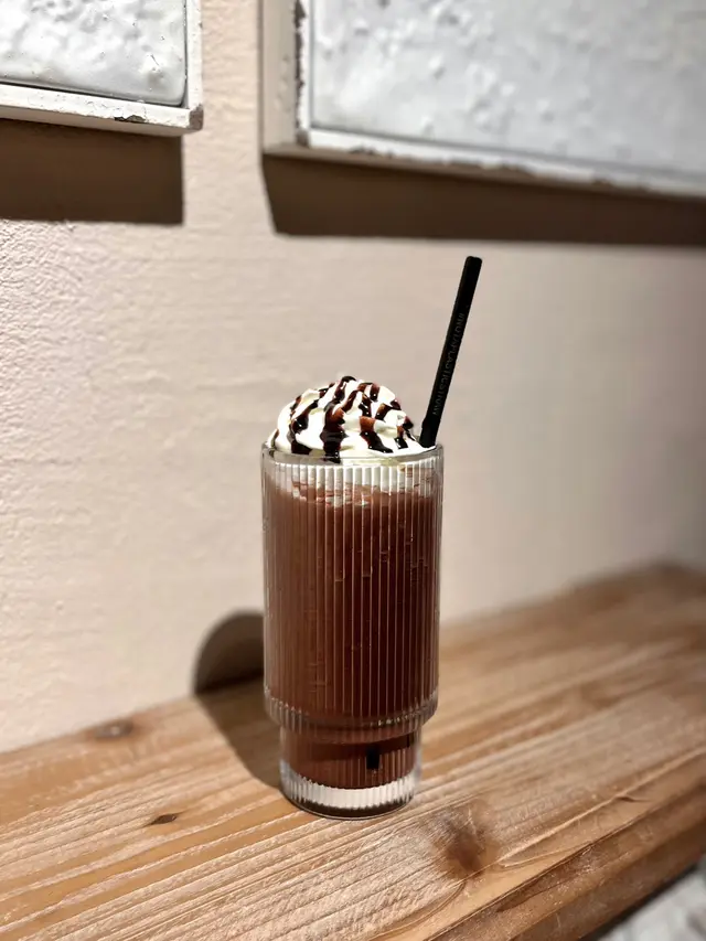Iced chocolate