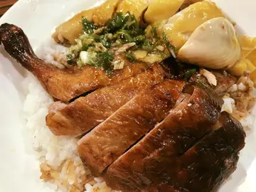 燒鴨髀切雞髀飯