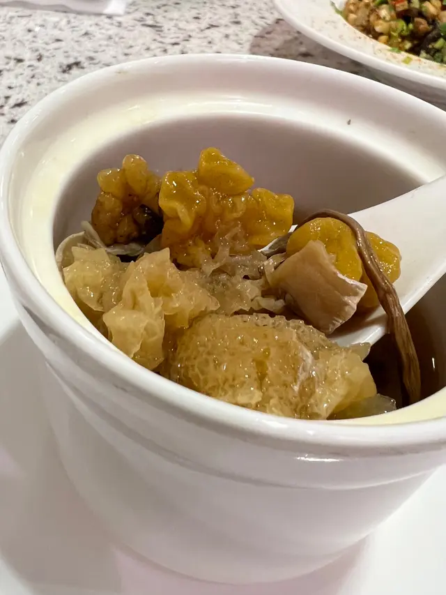 溫度夠熱,味道尚可,但價錢略貴