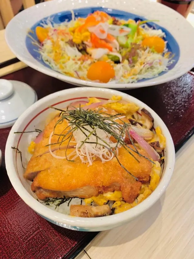 滑蛋吉列金星佐賀豬扒飯