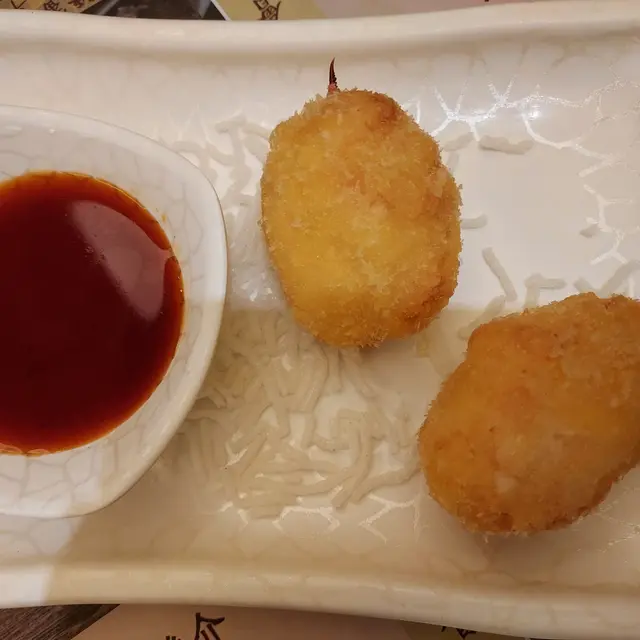 百花炸釀脆蟹鉗