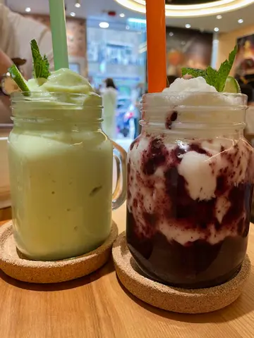 牛油果沙冰/ 紫米乳酪沙冰