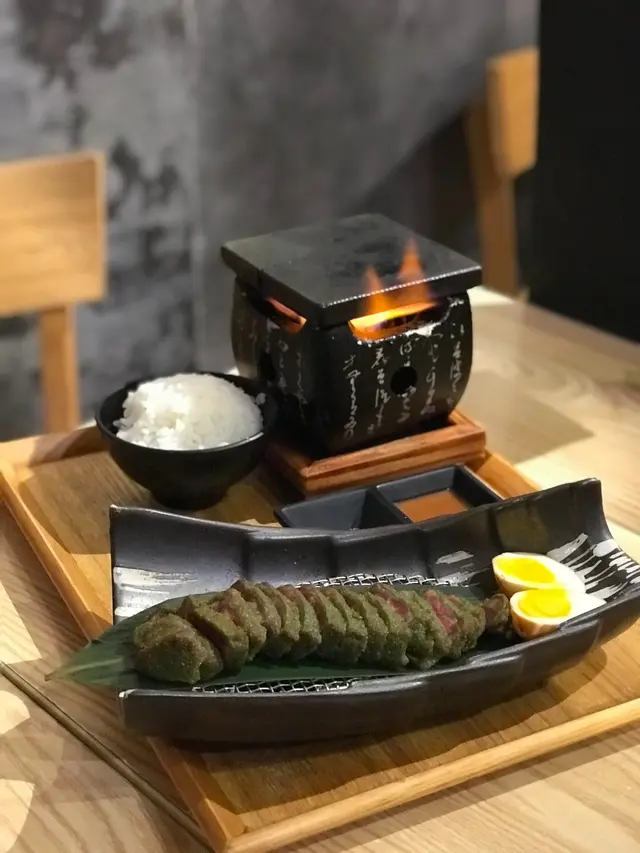 可以一試，肉質新鮮，賣相都OK，可以再脆一點，D飯份量可以。