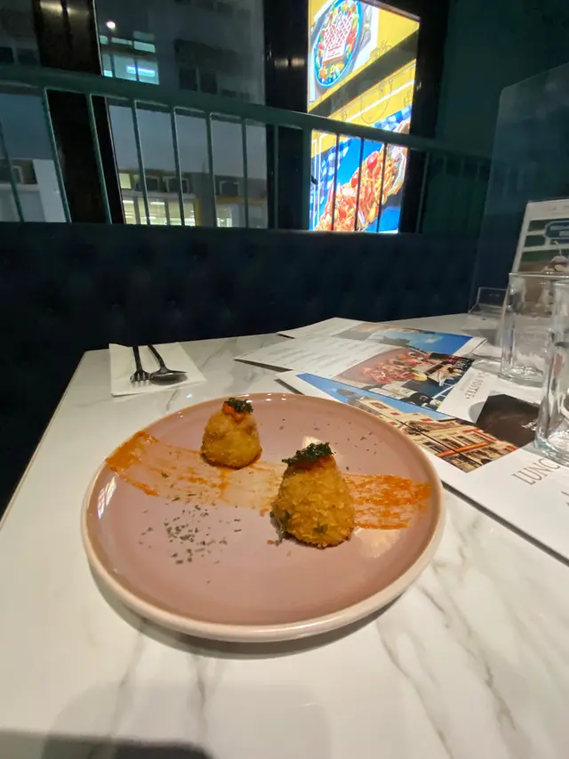 黑毛豬火腿可樂餅