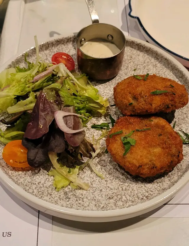 Crab cakes