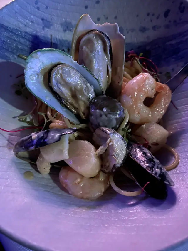 海鮮份量夠多,而醬汁味道夠開胃