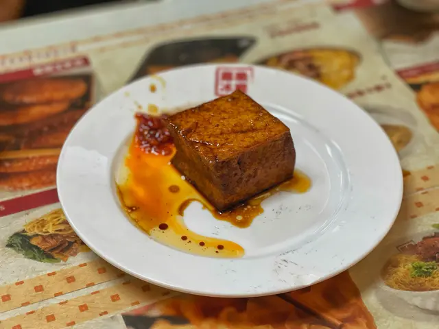 豆腐口感非常香滑·食一件都覺得唔夠🤣🤣滷水汁配合得剛剛好·唔會太咸而且偏甜👍適合香港人口味·普普通通食材都能夠煮出咁突出既味道·抵讚👏👏