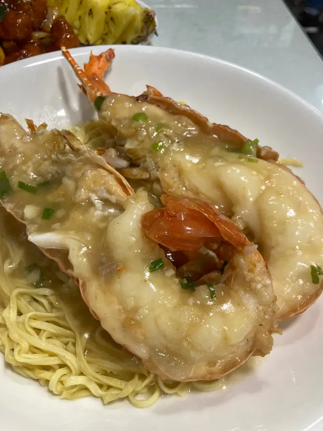 上湯龍蝦伊麵