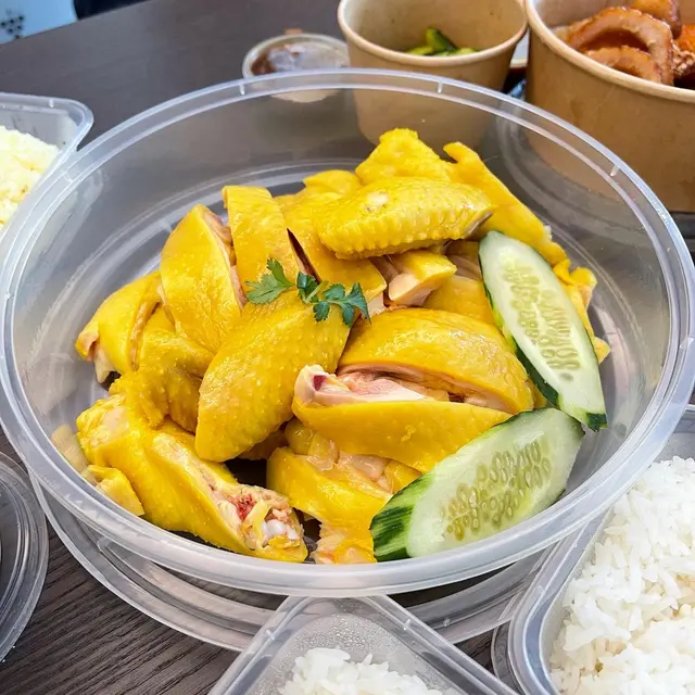 招牌泰式去骨海南雞 