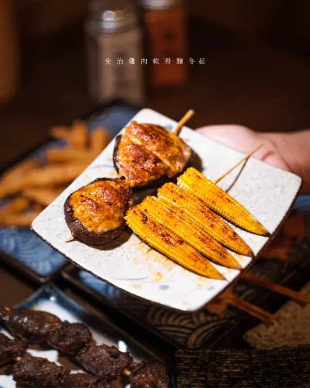 免治雞肉軟骨釀冬菇