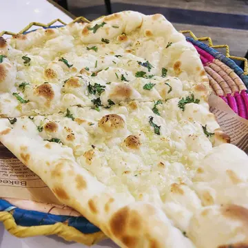 Garlic Naan