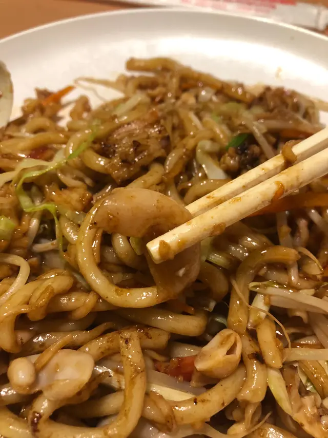 XO醬海鮮炒烏冬