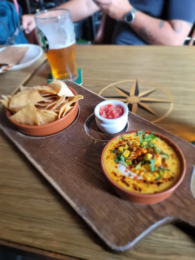 墨西哥粟米片拼盤