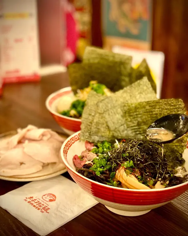 超特盛鹿兒島和牛紫菜牛骨湯拉麵