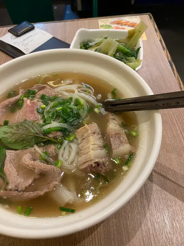 生牛肉湯河加菜  