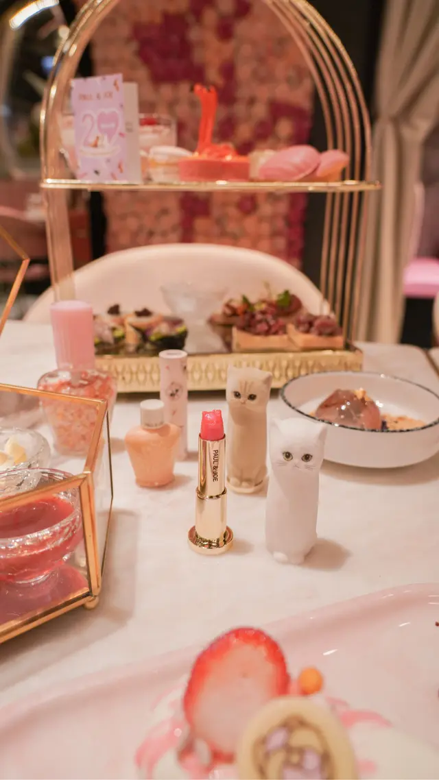 Paul&Joe 20周年限定版貓咪唇膏