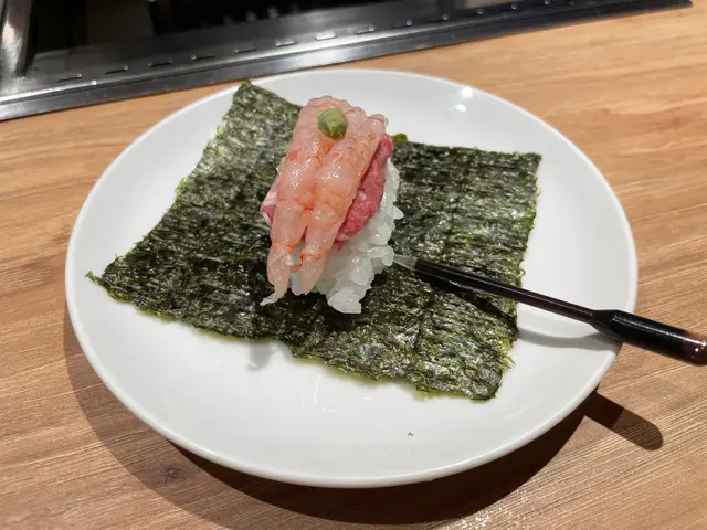 牛肉他他壽司