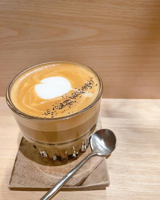 熱黑糖伯爵鮮奶咖啡