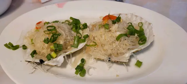 蒜蓉粉絲蒸元貝