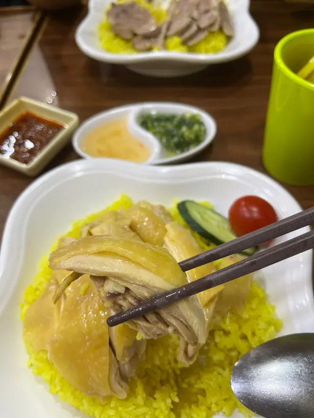 招牌無骨海南雞