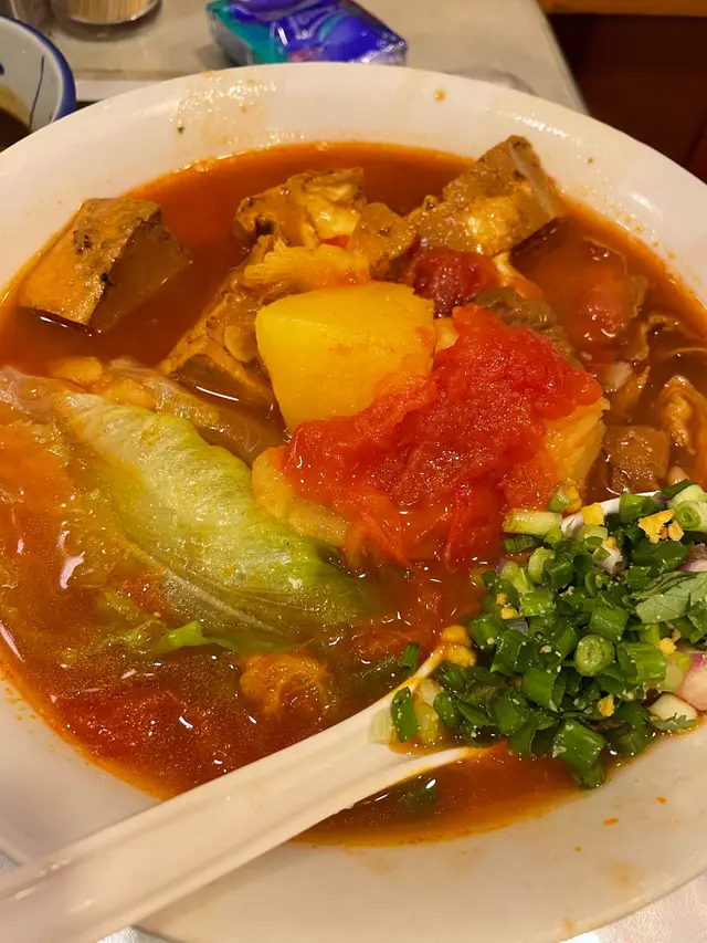 滷水豆腐,滷水大腸 ,蒙面