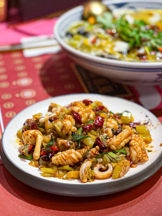 酸菜炒鮮魷魚