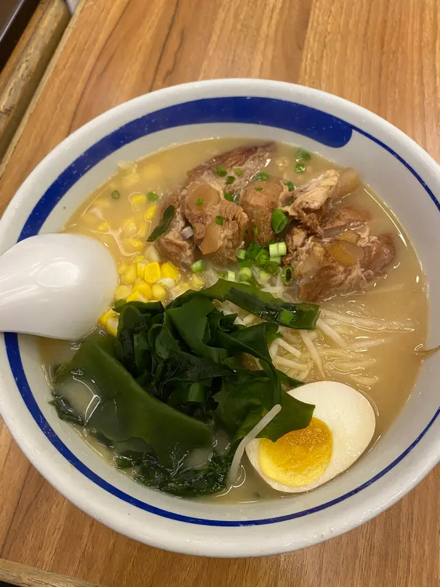 好一般的豬軟骨拉面