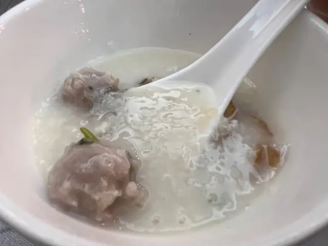 泥鯭肉丸粥