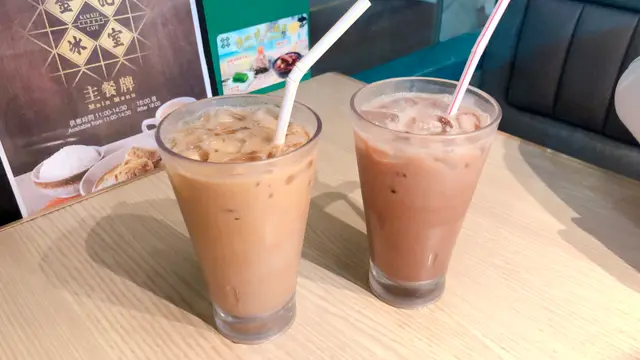 凍奶茶(左)、凍朱古力(右)
凍奶茶的茶與奶喝起來的感覺是比例1:1很好喝
凍朱古力也非常推薦!又濃又甜~