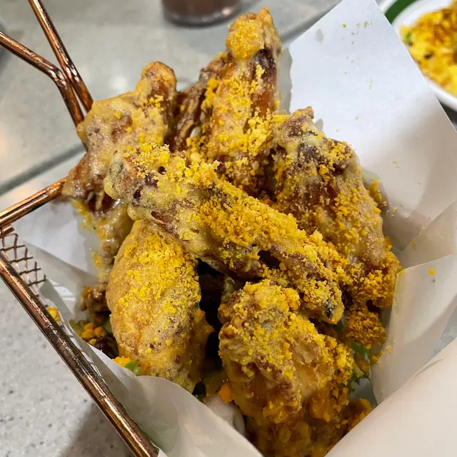 黃金單骨雞翼8件