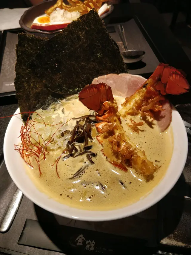 極濃龍蝦湯拉麵