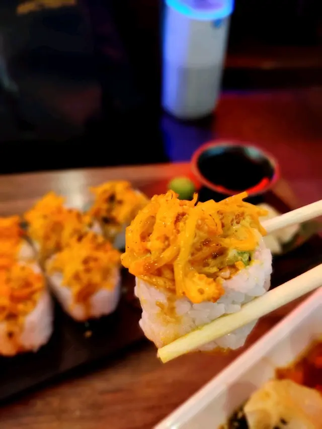 Spicy Salmon Dynamite Roll