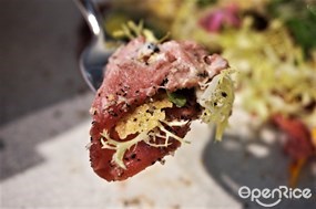 Beef Carpaccio, Foie Gras Terrine and Truffle Mayo - 中環的A Lux