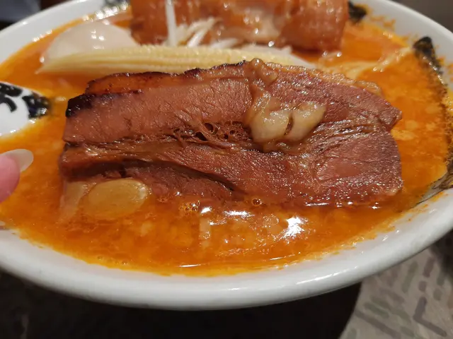 增量叉燒X2辣麻味噌拉麵