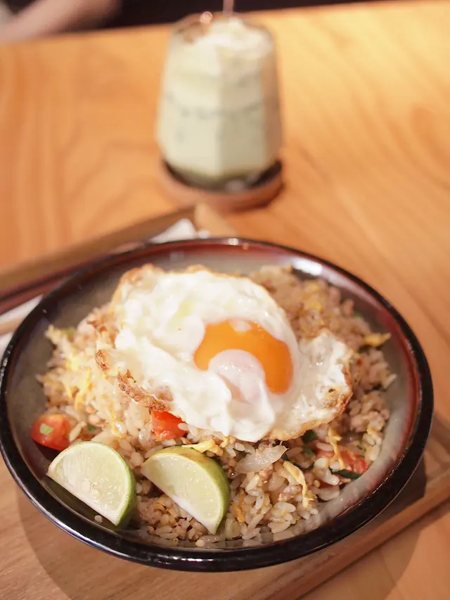 香葉蕃茄肉碎炒飯