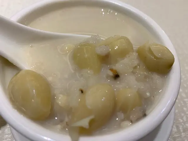 腐竹白果薏米糖水