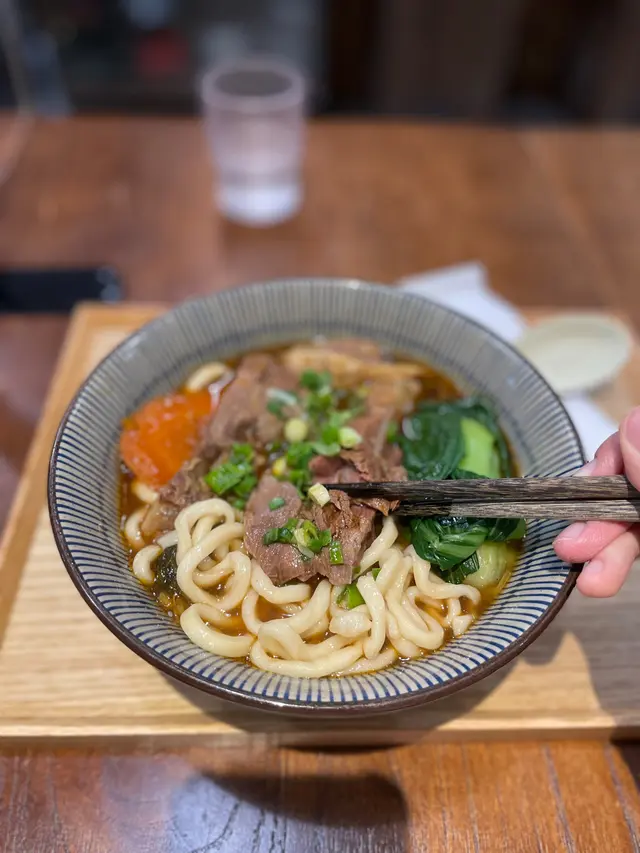 台灣紅燒牛肉麵