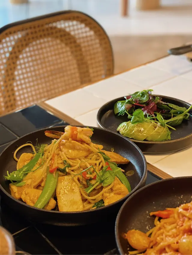 喇沙椰香鮮蝦意粉