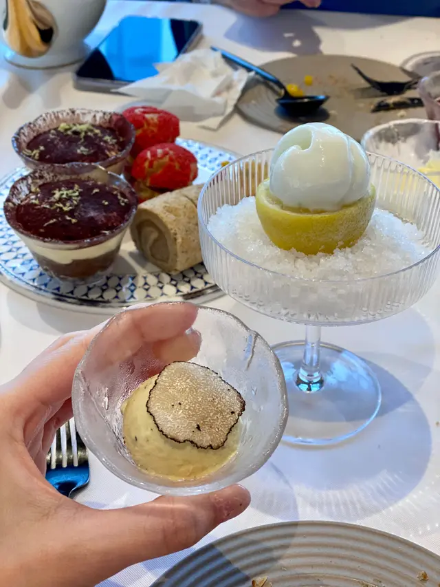 ʙʟᴀᴄᴋ ᴛʀᴜꜰꜰʟᴇ ᴇɢɢ ɪᴄᴇ ᴄʀᴇᴀᴍ& ʟᴇᴍᴏɴ ꜱᴏʀʙᴇᴛ