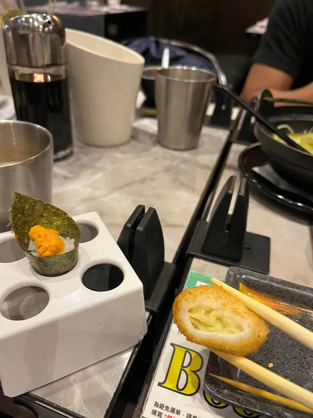 迷你海膽手卷,榴槤炸彈
