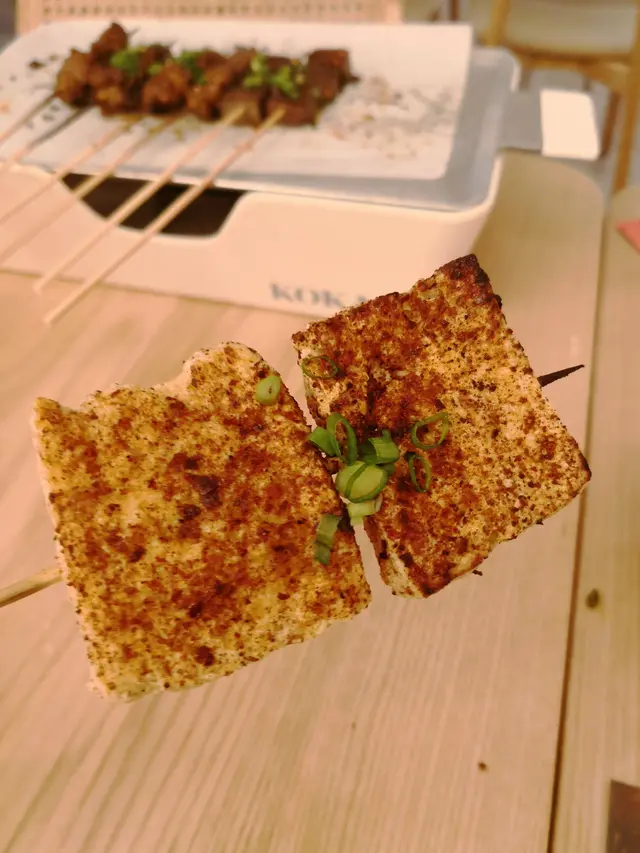 烤新鮮臭豆腐(1串)$26